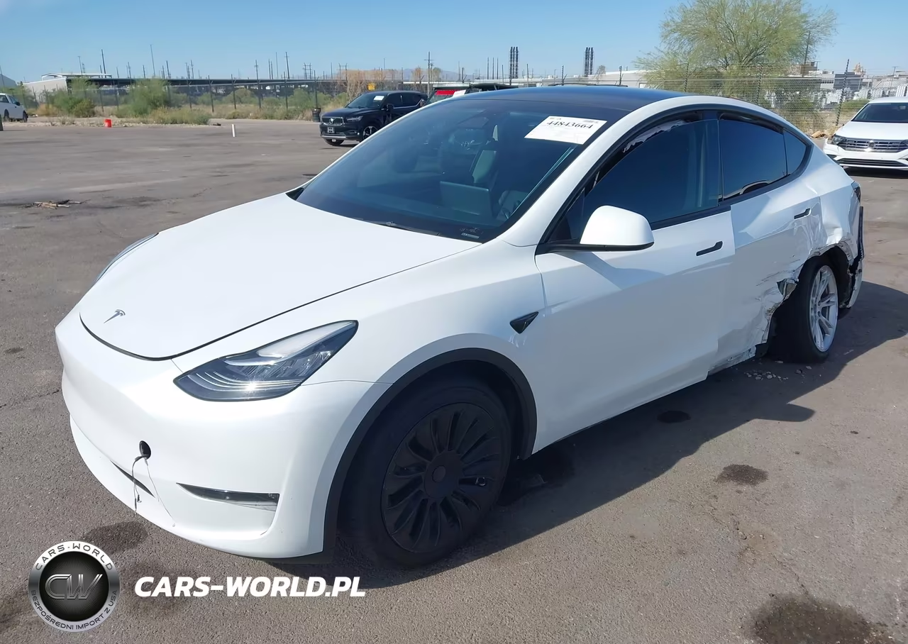 2023 Tesla Model Y Awd-Long Range Dual Motor All-Wheel Drive VIN:7SAYGDEE5PA090221 - 2