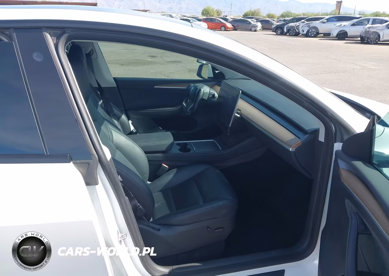 2023 Tesla Model Y Awd-Long Range Dual Motor All-Wheel Drive VIN:7SAYGDEE5PA090221 - 5