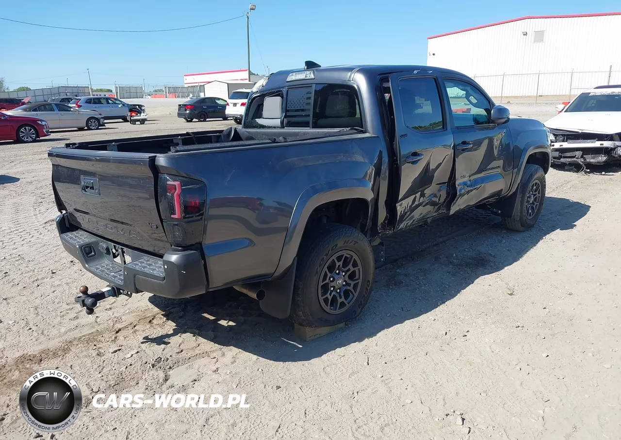 2017 Toyota Tacoma Sr5 V6 VIN:3TMAZ5CN1HM031717 - 4