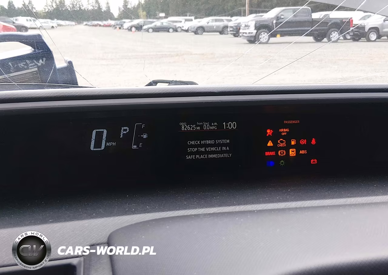 2016 Toyota Prius C Persona Series VIN:JTDKDTB32G1114611 - 7