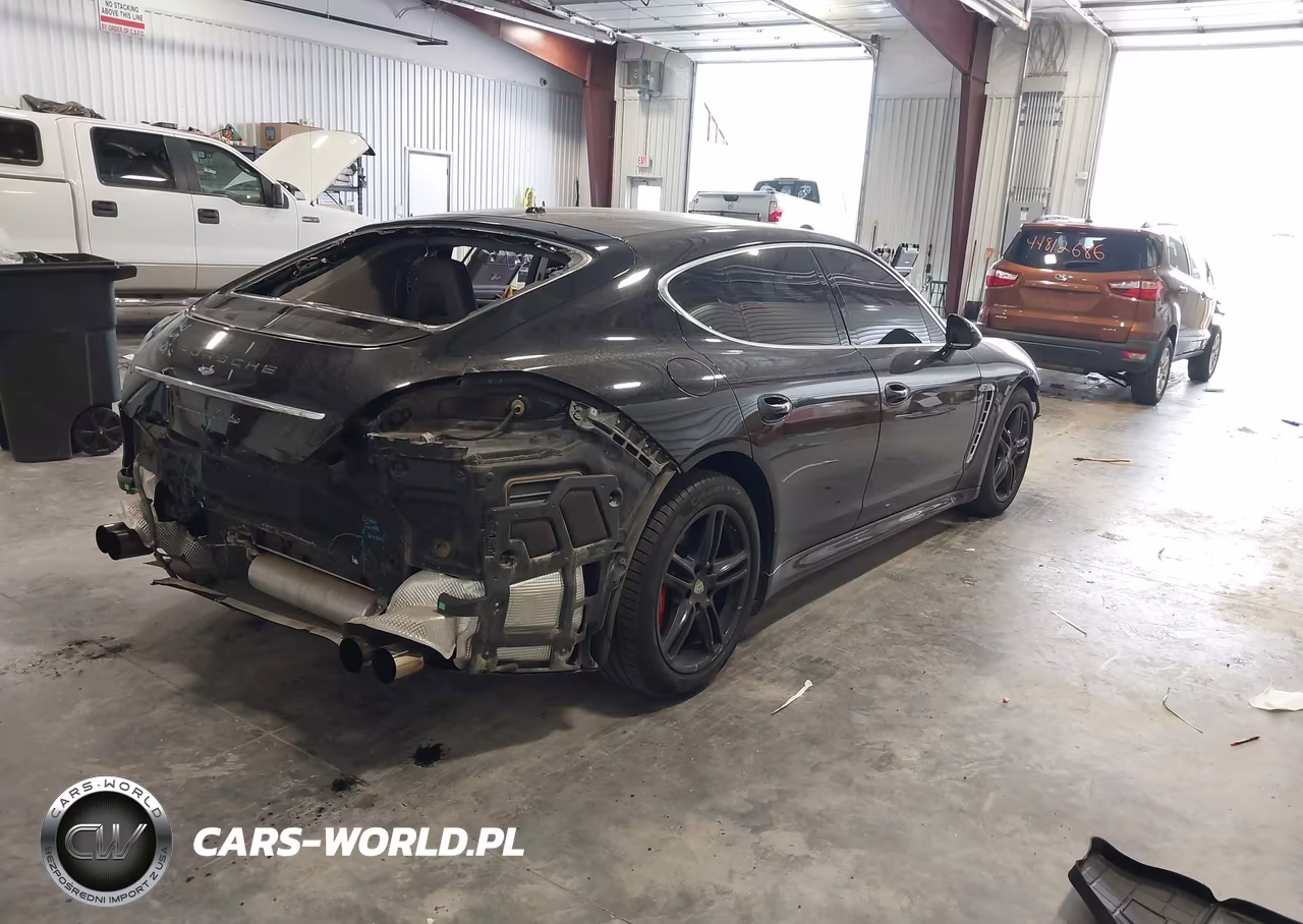 2011 Porsche Panamera Turbo VIN:WP0AC2A76BL090078 - 4