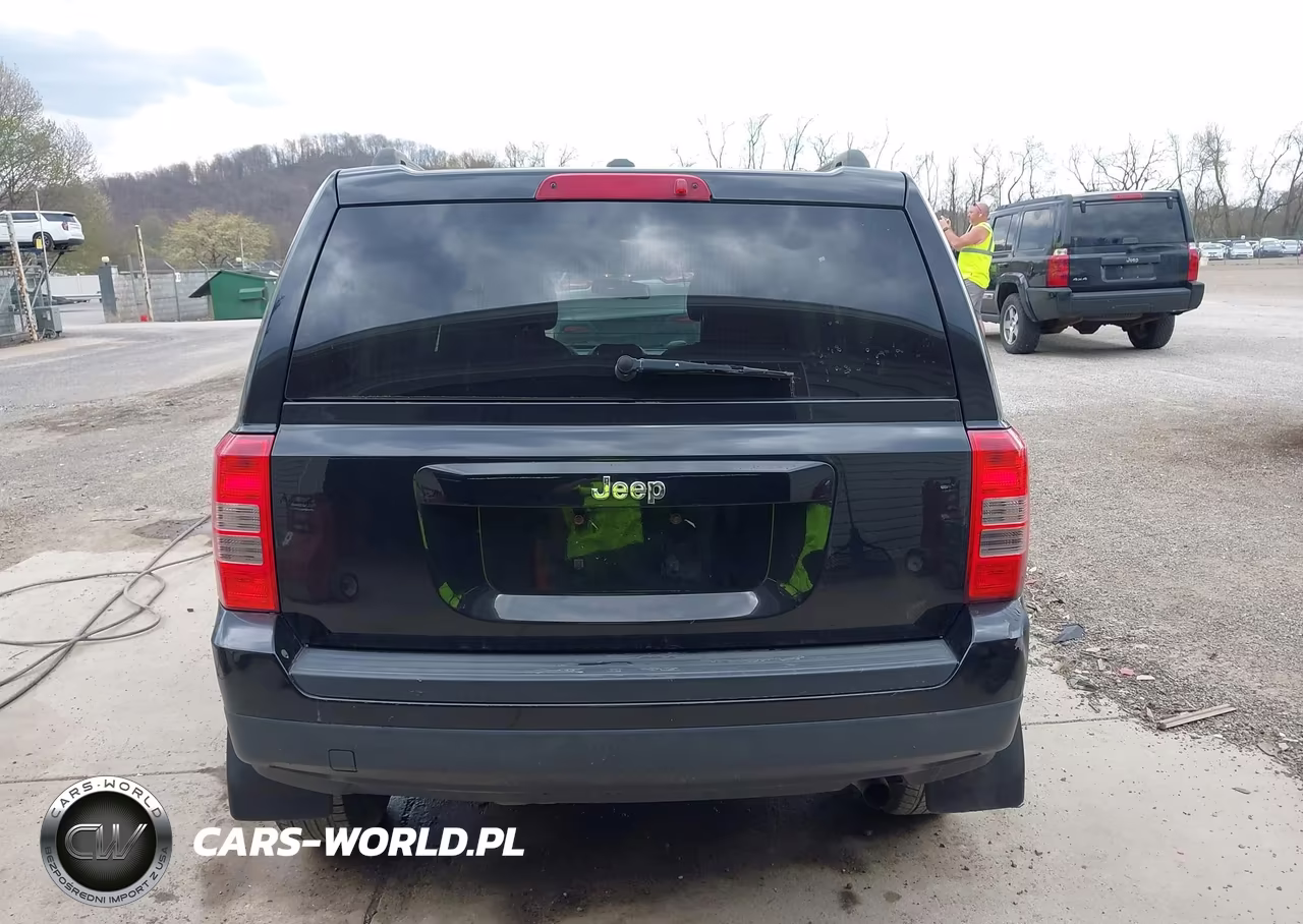 2015 Jeep Patriot Sport VIN:1C4NJPBB7FD328706 - 16