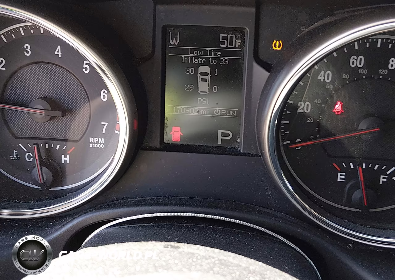 2013 Jeep Grand Cherokee Laredo VIN:1C4RJFAG0DC592118 - 15