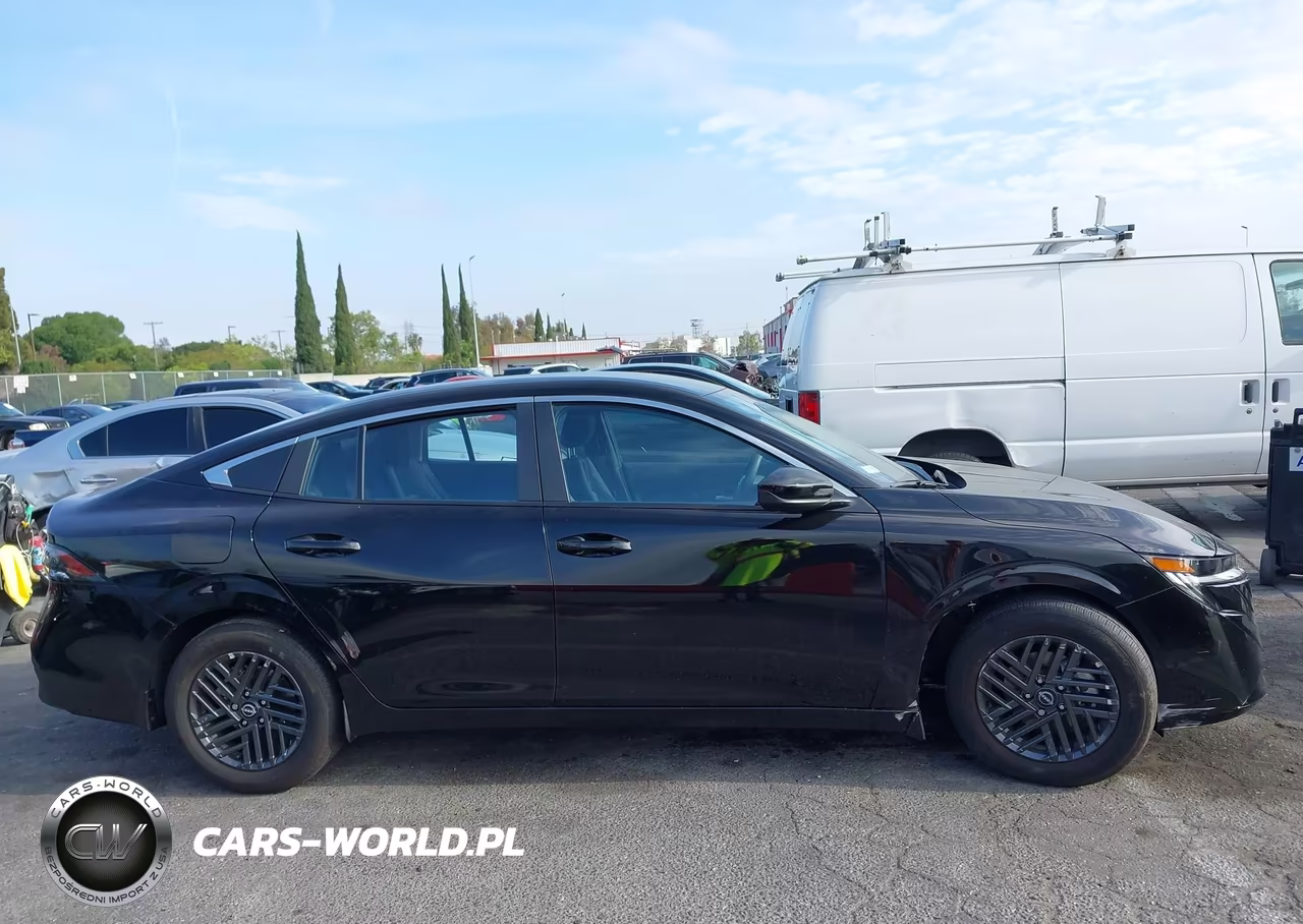 2026 Nissan Sentra Sv VIN:3N1AB9CV7TY216659 - 13