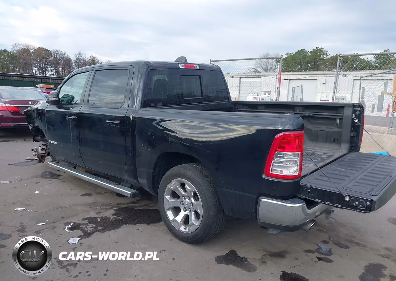 2022 Ram 1500 Big Horn 4X4 5'7 Box VIN:1C6SRFFT5NN135379 - 3
