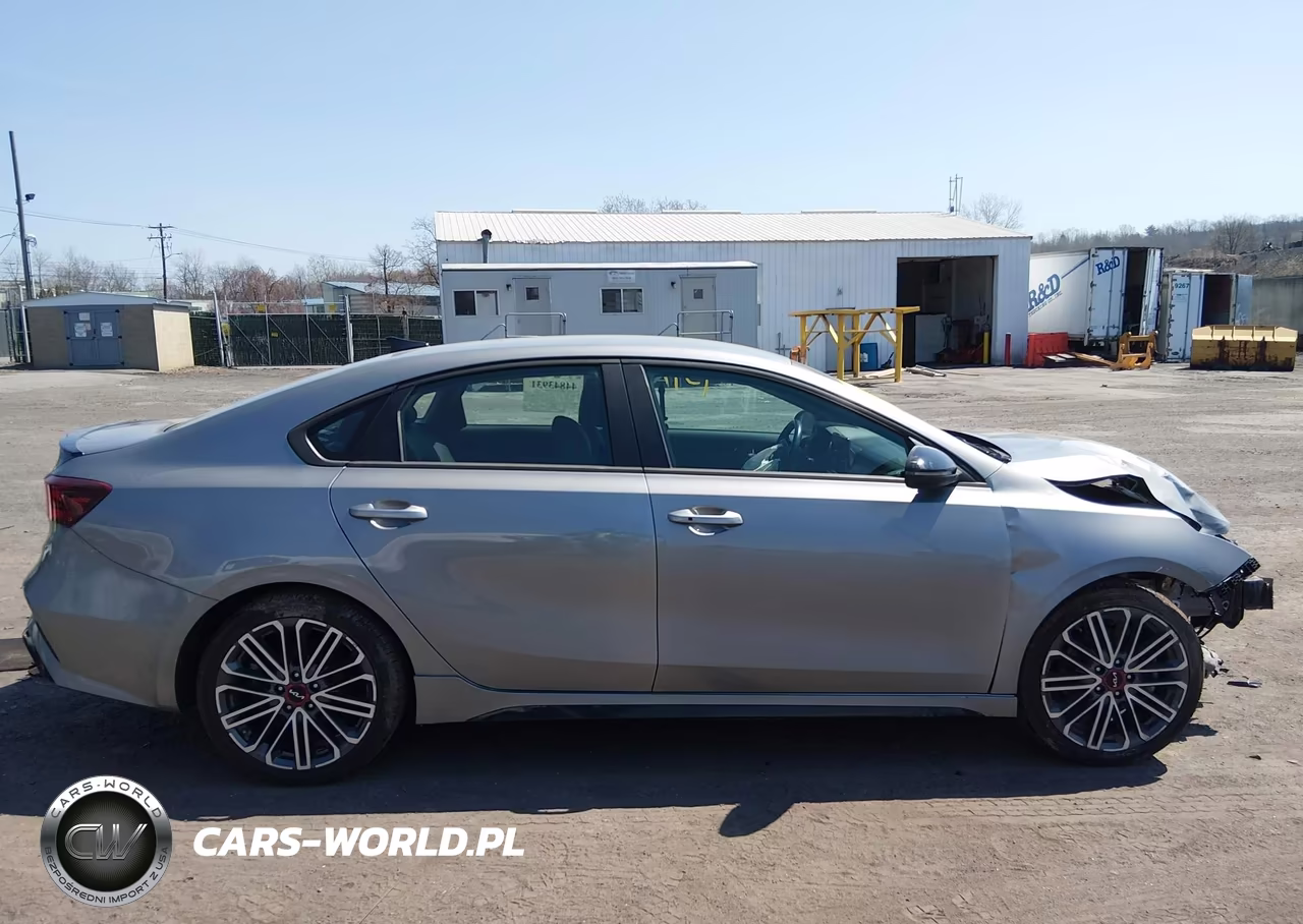 2022 Kia Forte Gt VIN:3KPF44AC0NE476830 - 13