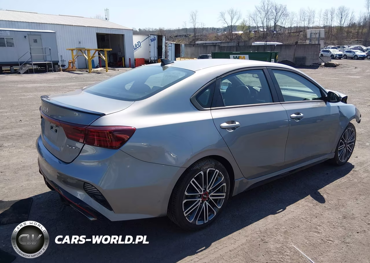 2022 Kia Forte Gt VIN:3KPF44AC0NE476830 - 4
