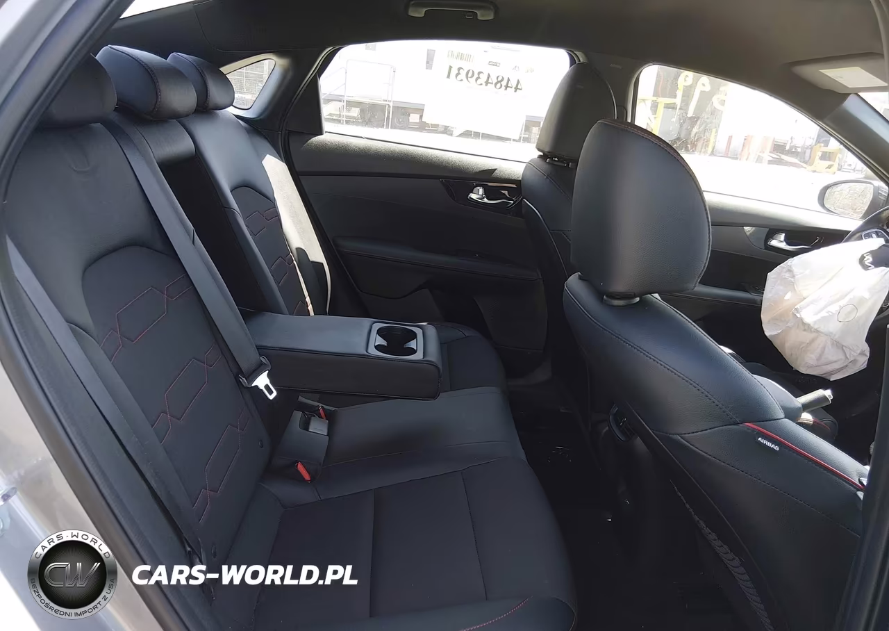 2022 Kia Forte Gt VIN:3KPF44AC0NE476830 - 8