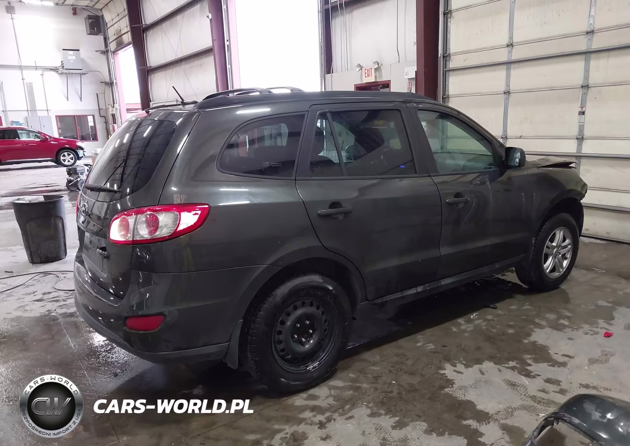 2012 Hyundai Santa Fe Gls VIN:5XYZG3AB3CG132852 - 4