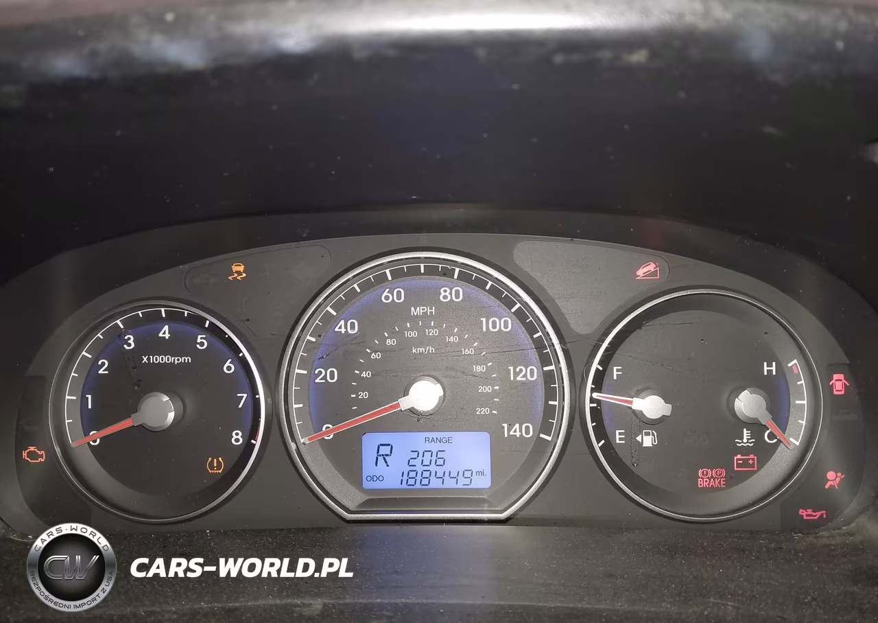 2012 Hyundai Santa Fe Gls VIN:5XYZG3AB3CG132852 - 7