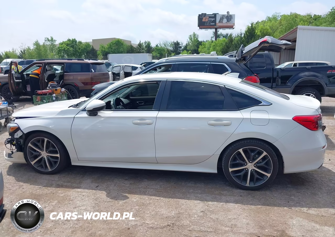 2022 Honda Civic Touring VIN:2HGFE1F94NH319669 - 14