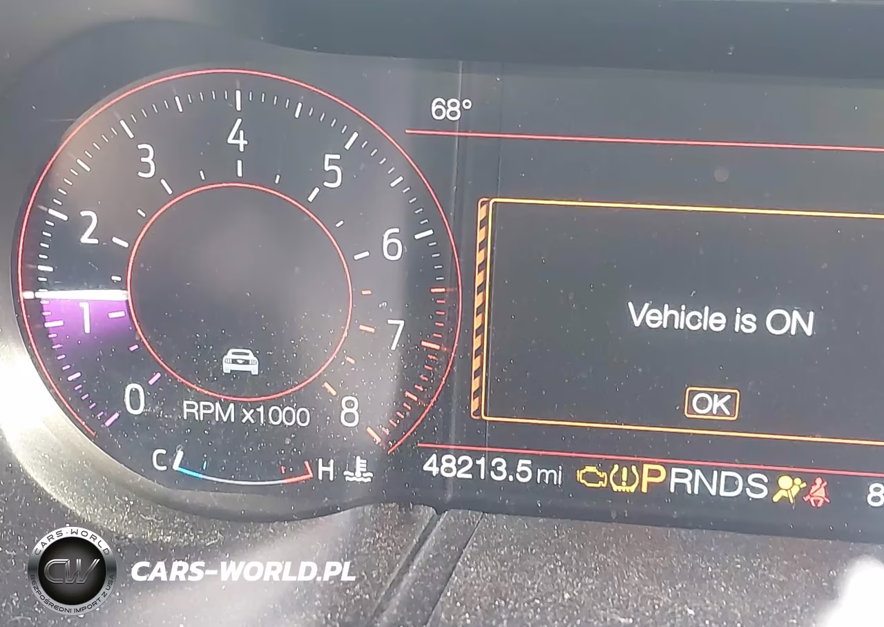 2019 Ford Mustang Ecoboost Premium VIN:1FATP8UH6K5195802 - 16