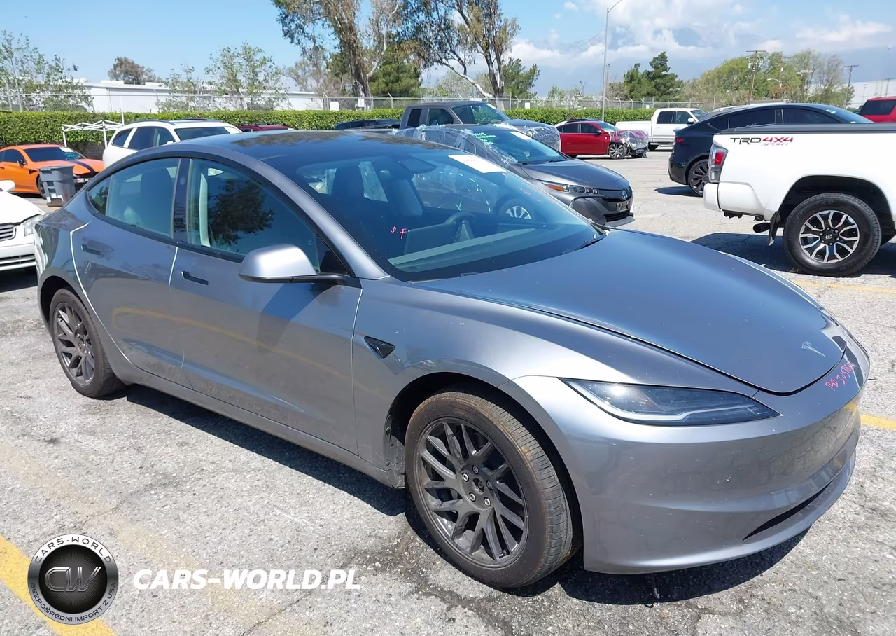 2025 Tesla Model 3 Long Range All-Wheel Drive