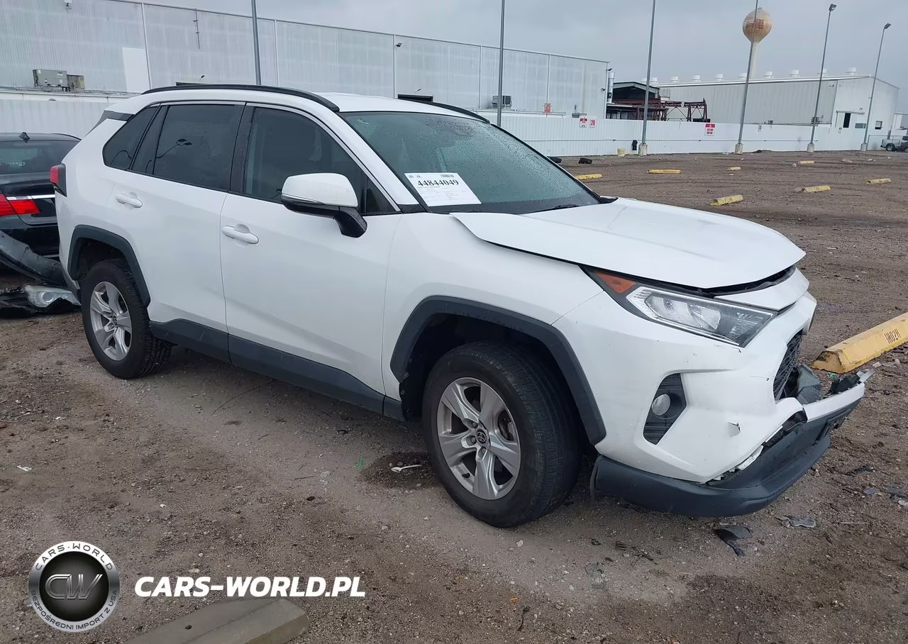 2021 Toyota Rav4 Xle – zdjęcie 1 z 17