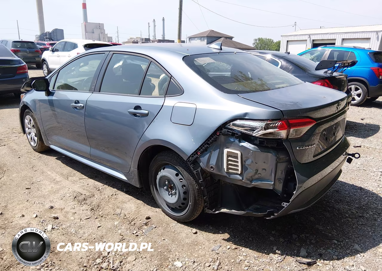 2020 Toyota Corolla Le VIN:JTDEPRAE8LJ055472 - 3
