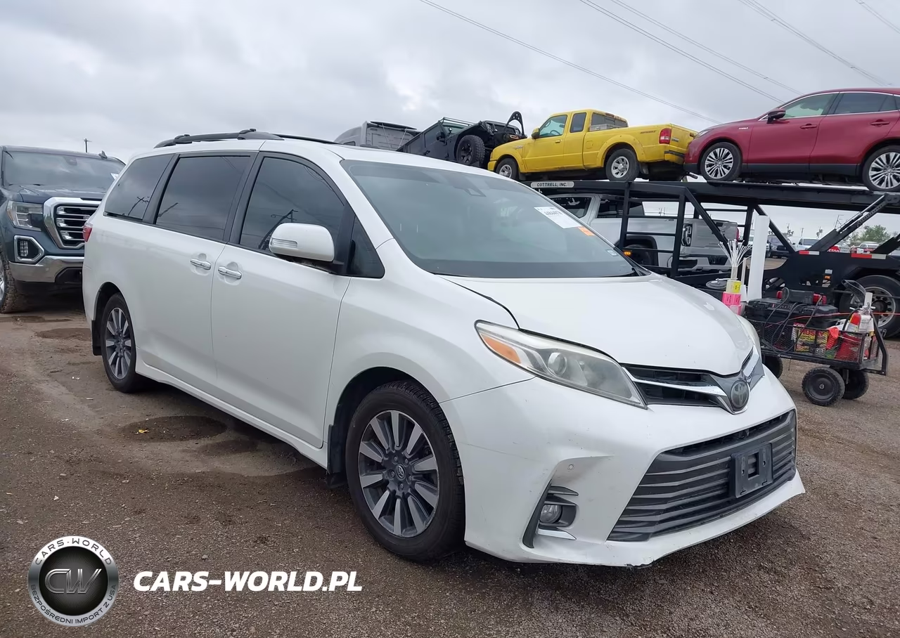 2018 Toyota Sienna Limited Premium 7 Passenger