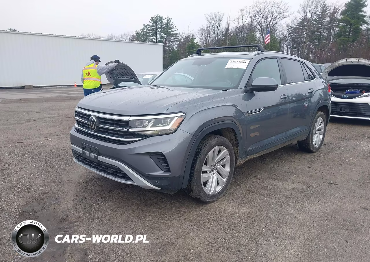 2020 Volkswagen Atlas Cross Sport 2.0T Se W-Technology-2.0T Se W-Technology R-Line VIN:1V26C2CA2LC203605 - 2