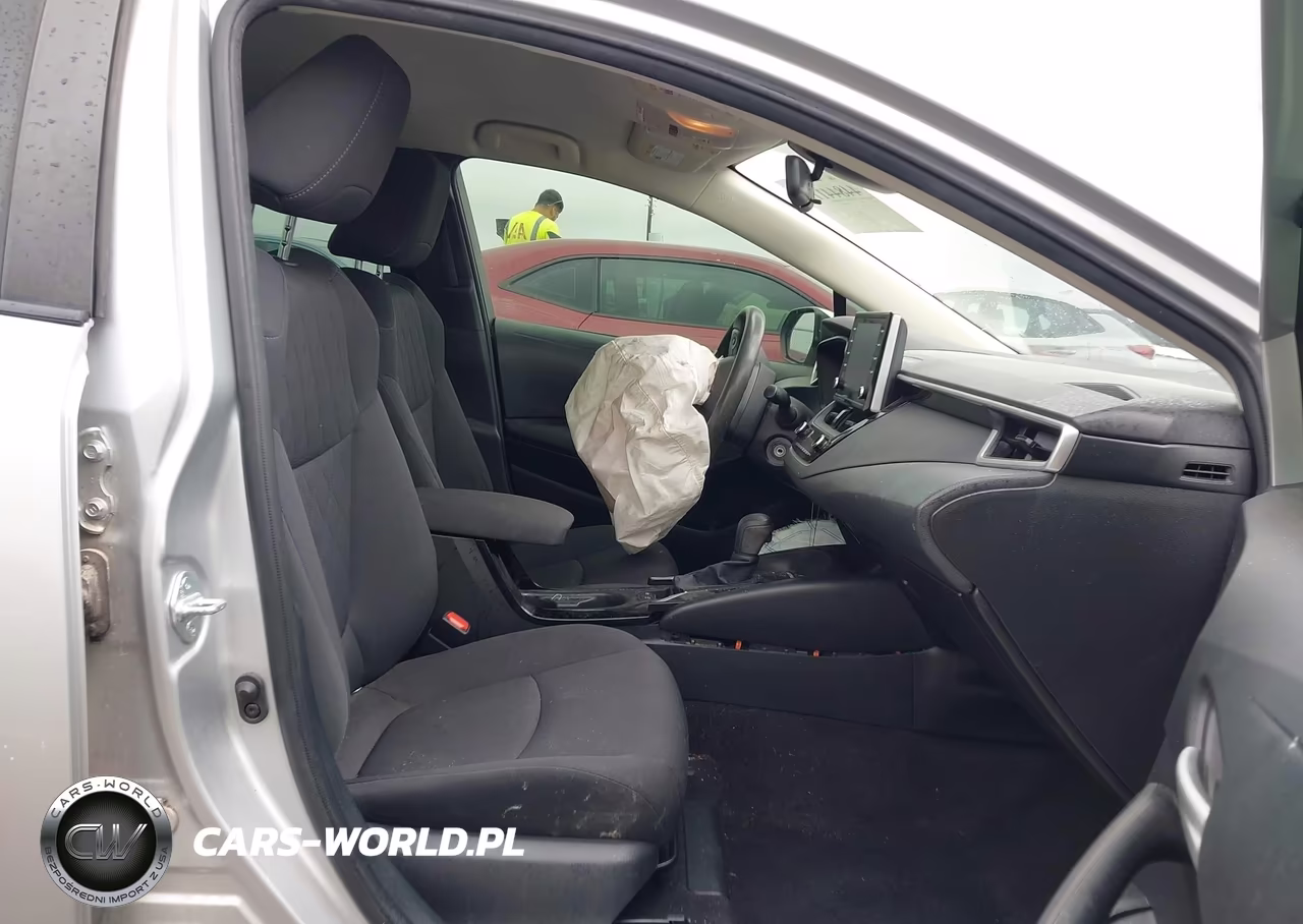 2020 Toyota Corolla Le VIN:JTDEPRAE5LJ013891 - 5