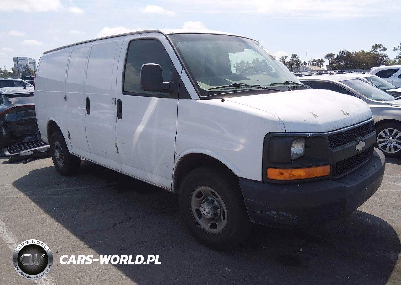 2009 Chevrolet Express 2500 Work Van