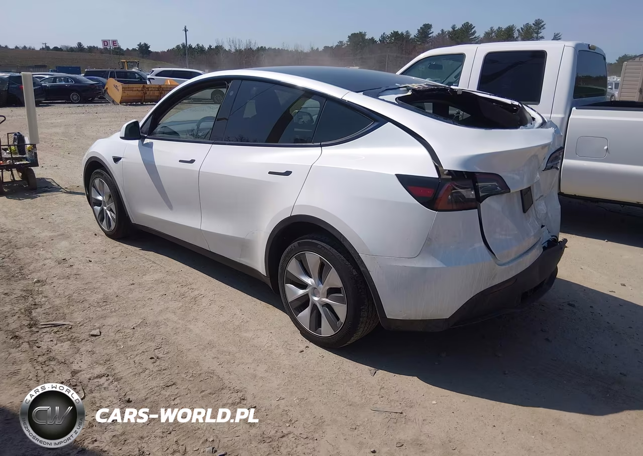 2023 Tesla Model Y Awd-Long Range Dual Motor All-Wheel Drive VIN:7SAYGDEE5PA079087 - 3