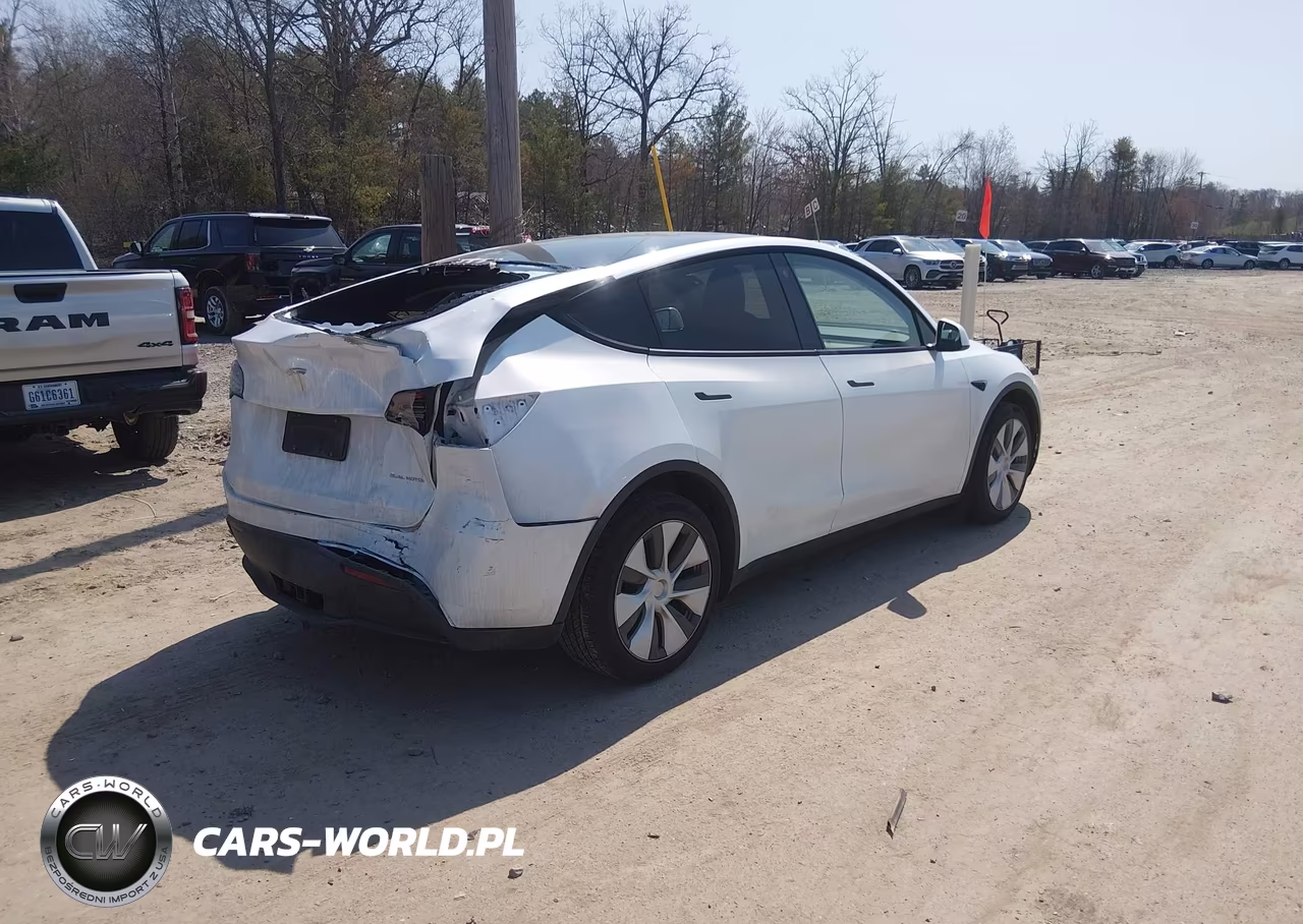 2023 Tesla Model Y Awd-Long Range Dual Motor All-Wheel Drive VIN:7SAYGDEE5PA079087 - 4