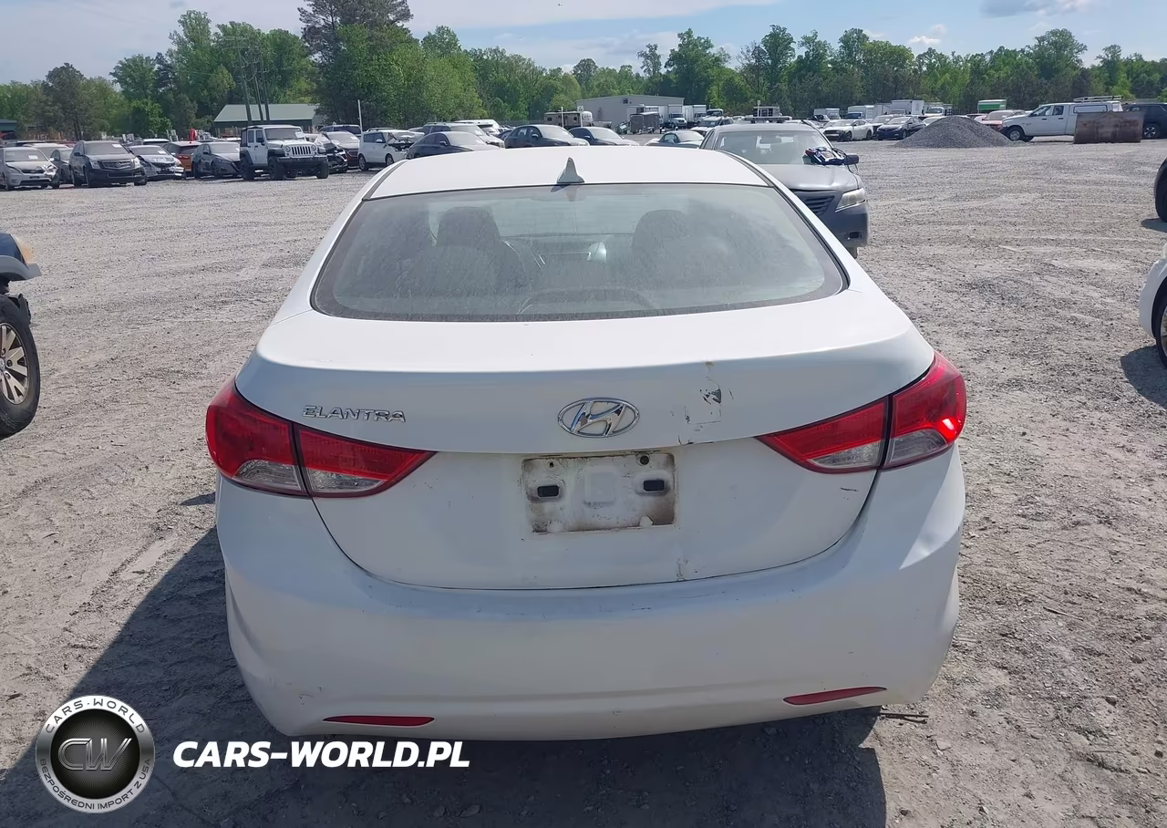 2012 Hyundai Elantra Gls VIN:5NPDH4AE4CH076663 - 16