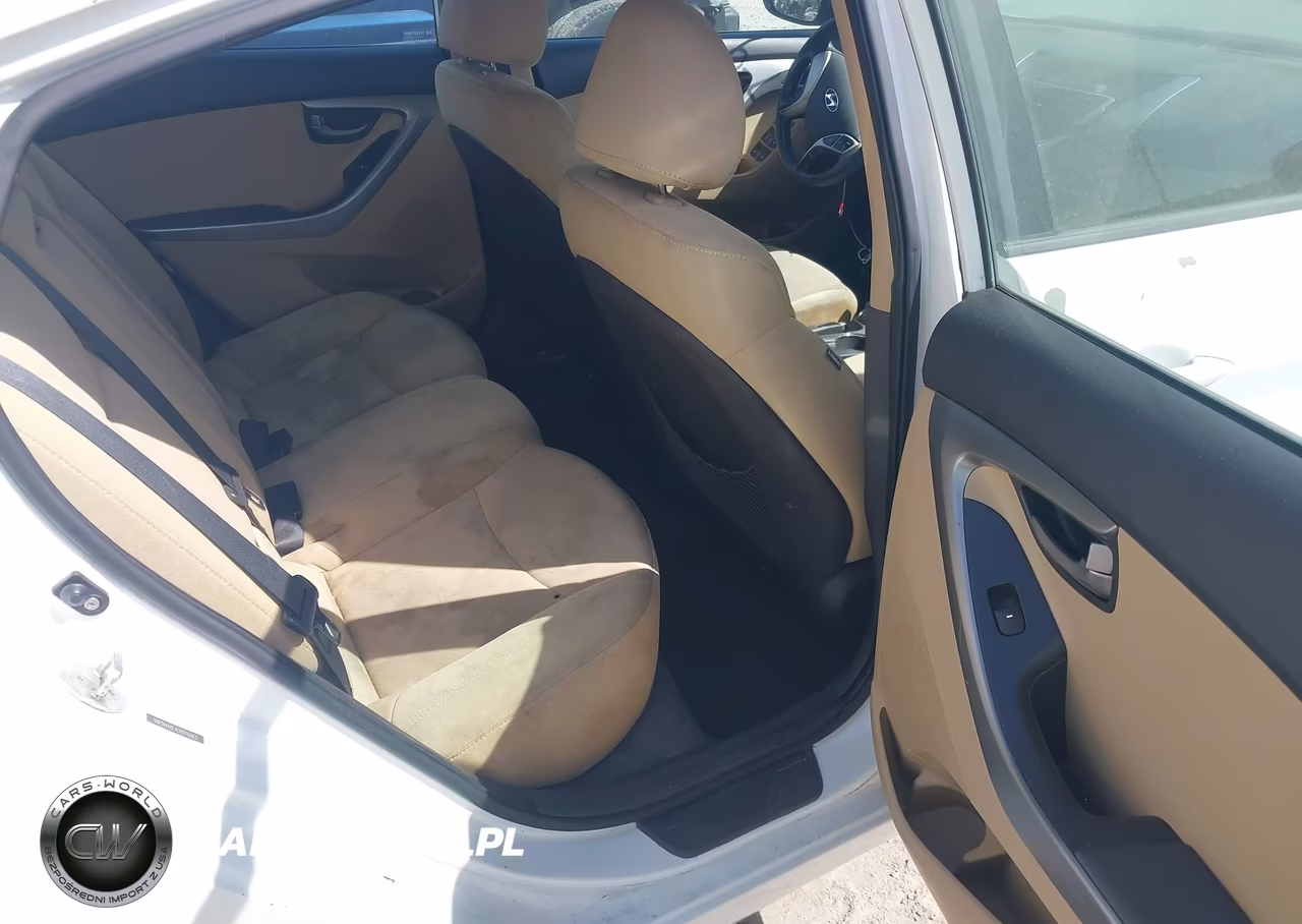 2012 Hyundai Elantra Gls VIN:5NPDH4AE4CH076663 - 8