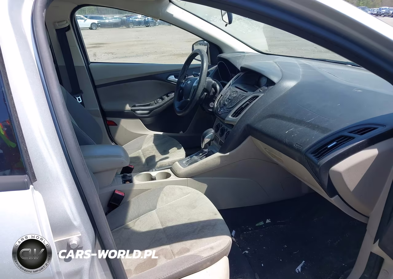 2013 Ford Focus Se VIN:1FADP3F26DL198035 - 5