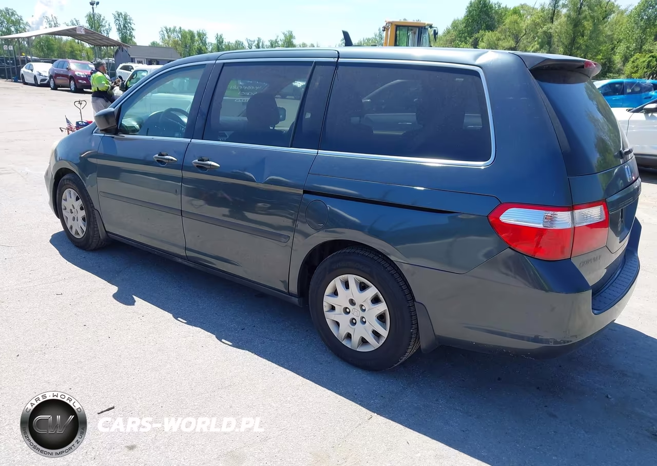 2006 Honda Odyssey Lx VIN:5FNRL38276B042441 - 3