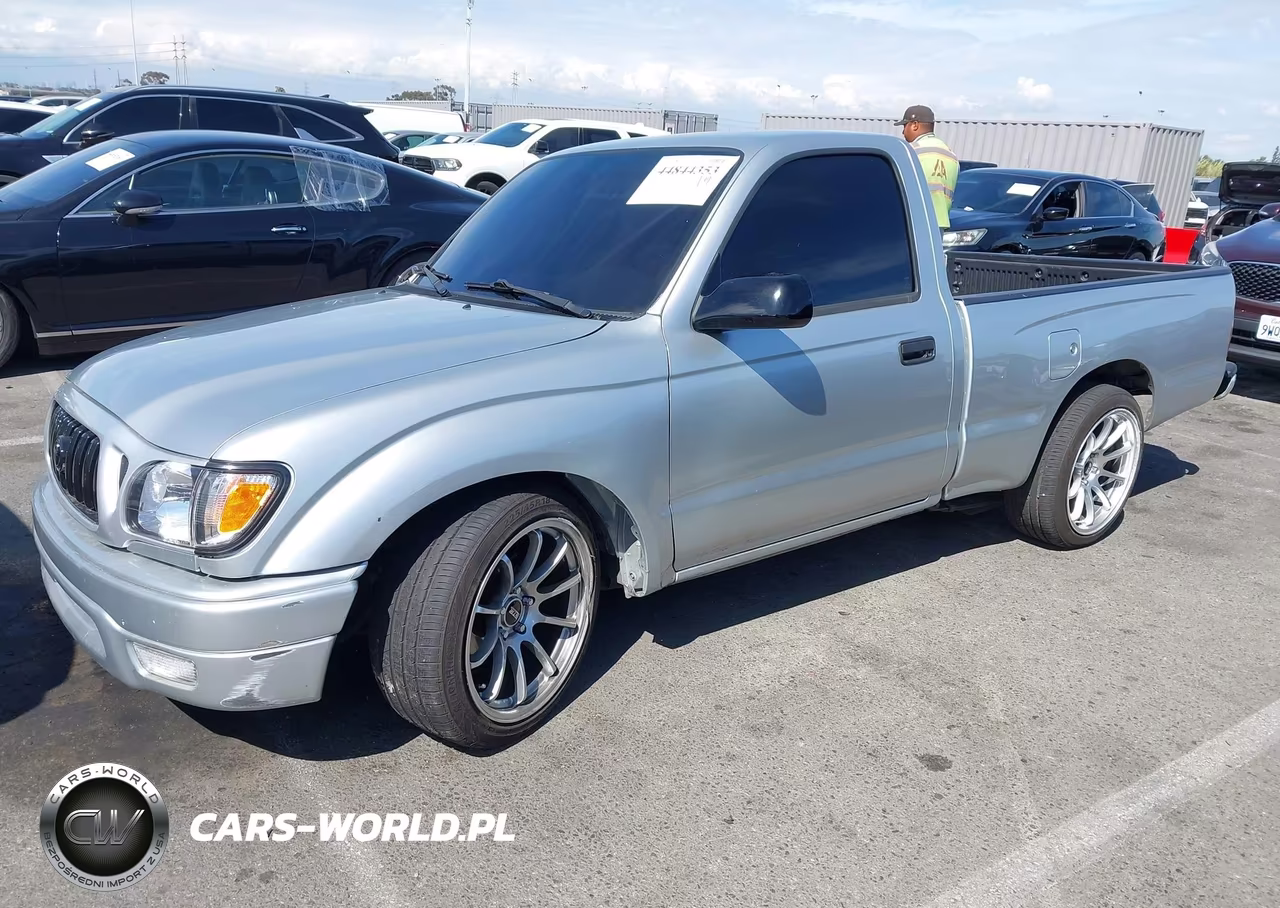 2000 Toyota Tacoma VIN:4TANL42NXYZ608334 - 2