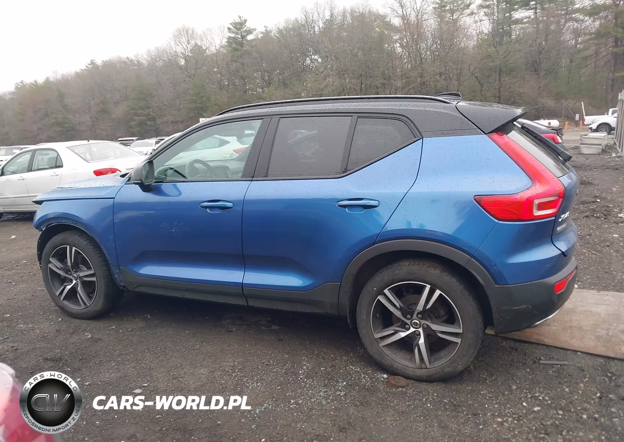 2019 Volvo Xc40 T5 Momentum-T5 R-Design VIN:YV4162XZ6K2005811 - 15