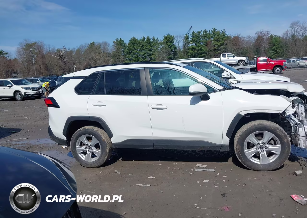 2020 Toyota Rav4 Xle VIN:2T3P1RFVXLW133142 - 13