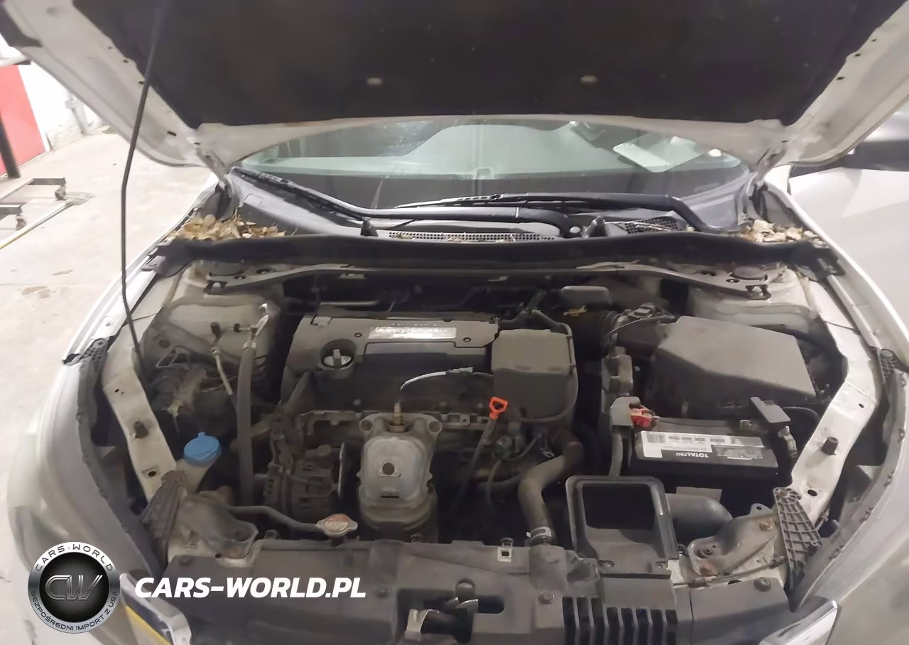 2015 Honda Accord Sport VIN:1HGCR2F58FA249085 - 10