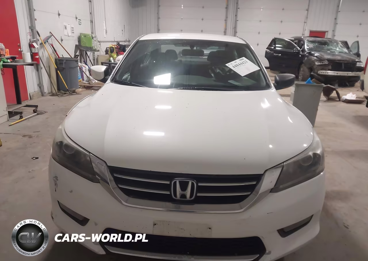 2015 Honda Accord Sport VIN:1HGCR2F58FA249085 - 12