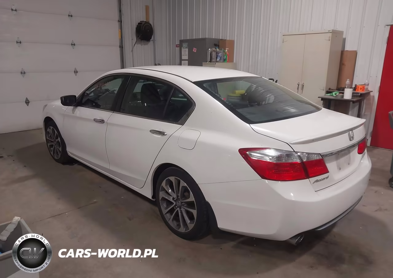 2015 Honda Accord Sport VIN:1HGCR2F58FA249085 - 3
