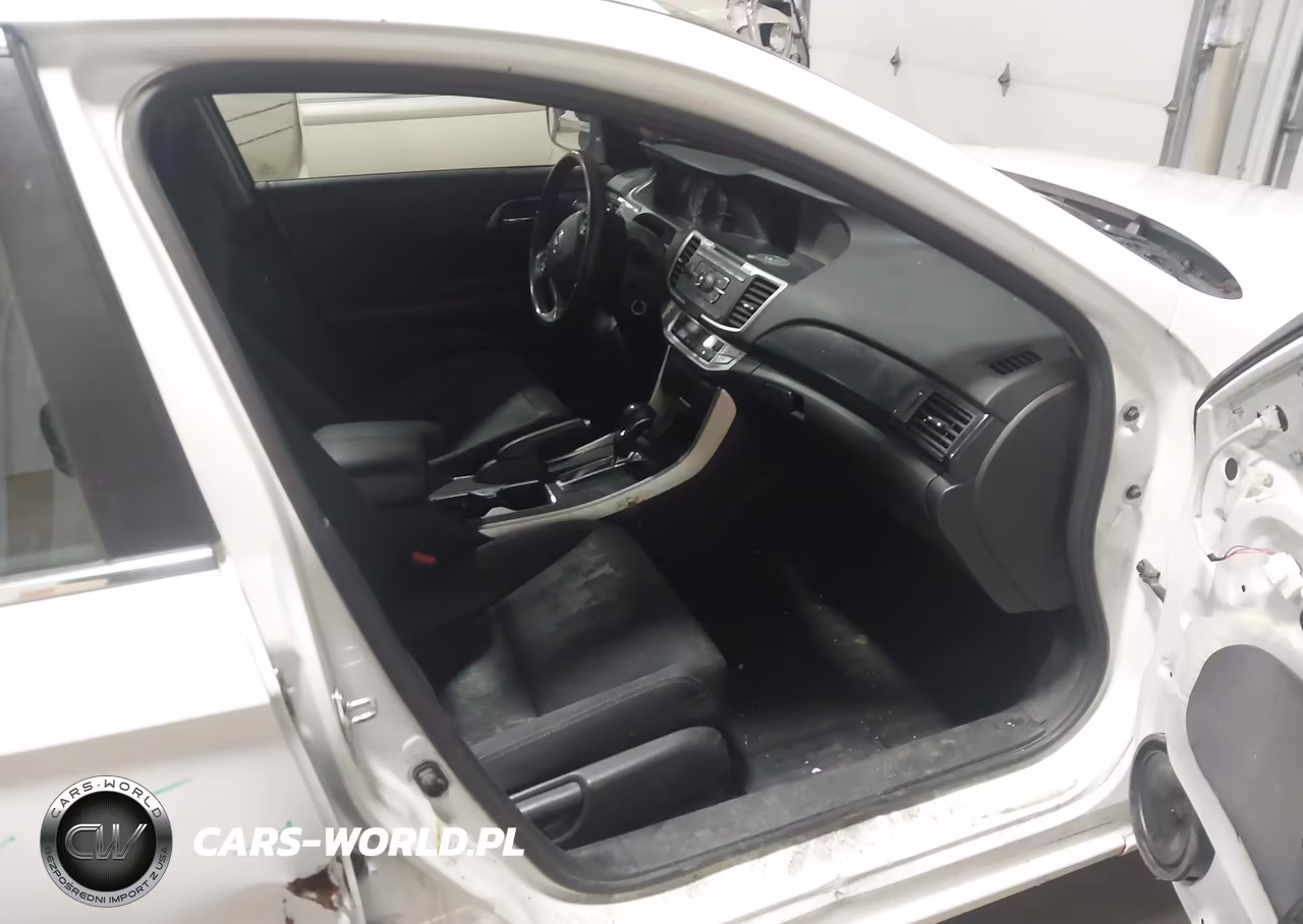 2015 Honda Accord Sport VIN:1HGCR2F58FA249085 - 5