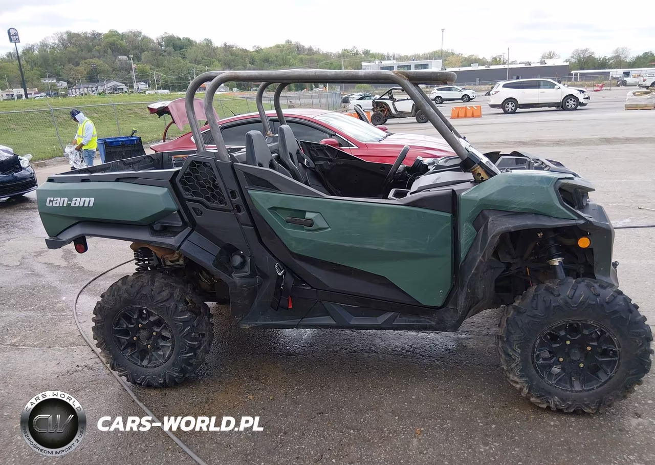 2023 Can-Am Commander Dps 1000R VIN:3JBAGAX41PK000139 - 12