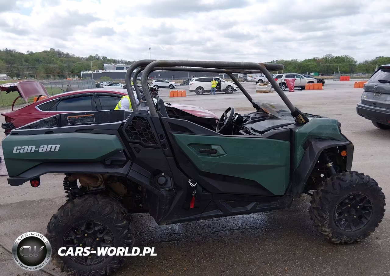 2023 Can-Am Commander Dps 1000R VIN:3JBAGAX41PK000139 - 16