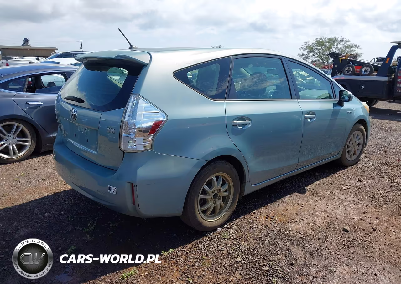 2013 Toyota Prius V Five-Three-Two VIN:JTDZN3EU3D3223160 - 4