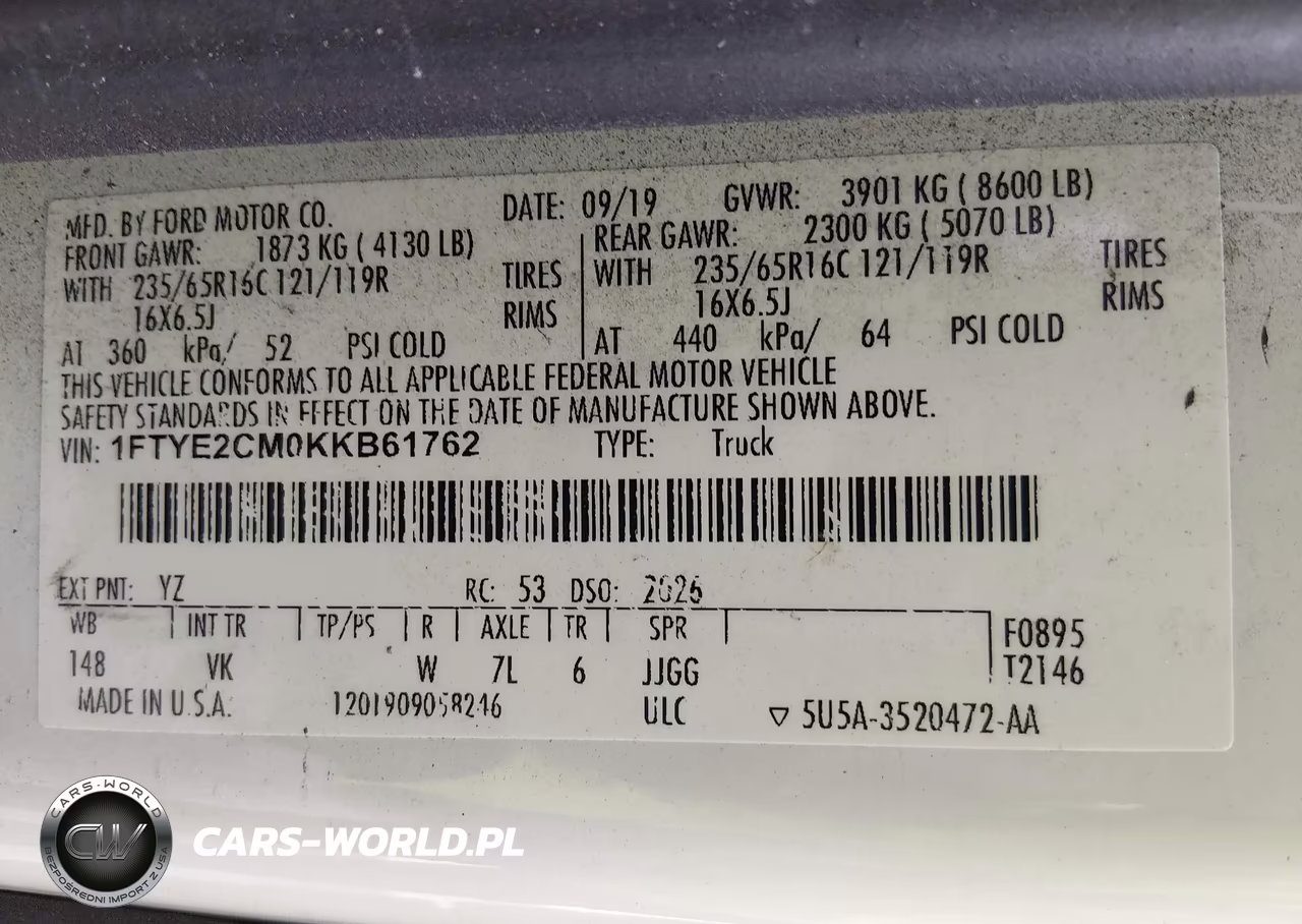 2019 Ford Transit-150 VIN:1FTYE2CM0KKB61762 - 9