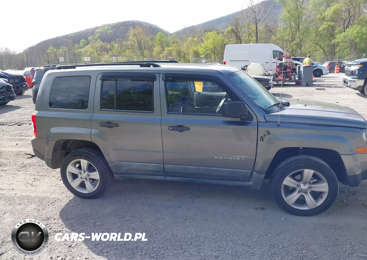 2011 Jeep Patriot Sport VIN:1J4NF1GB8BD223121 - 13