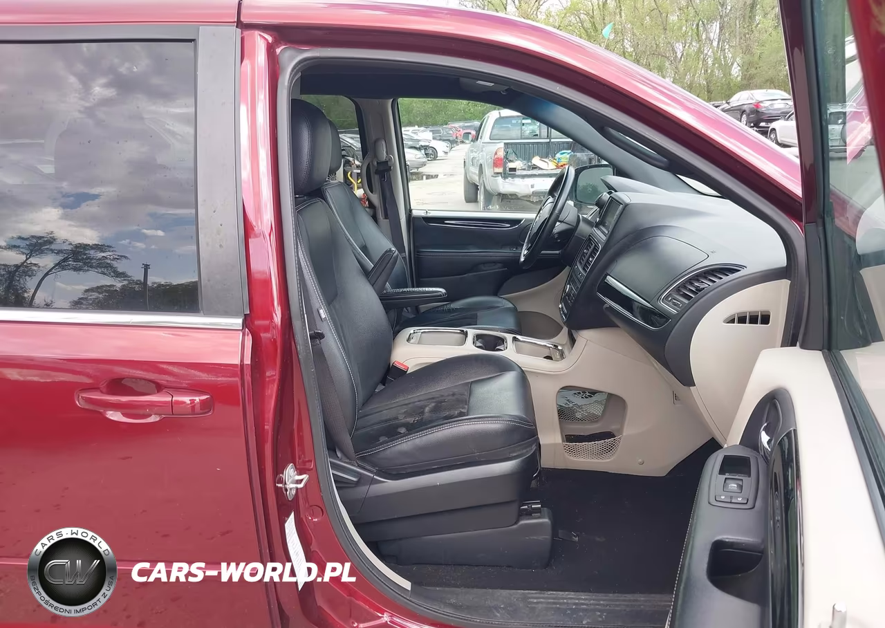 2017 Dodge Grand Caravan Sxt VIN:2C4RDGCG9HR696078 - 5