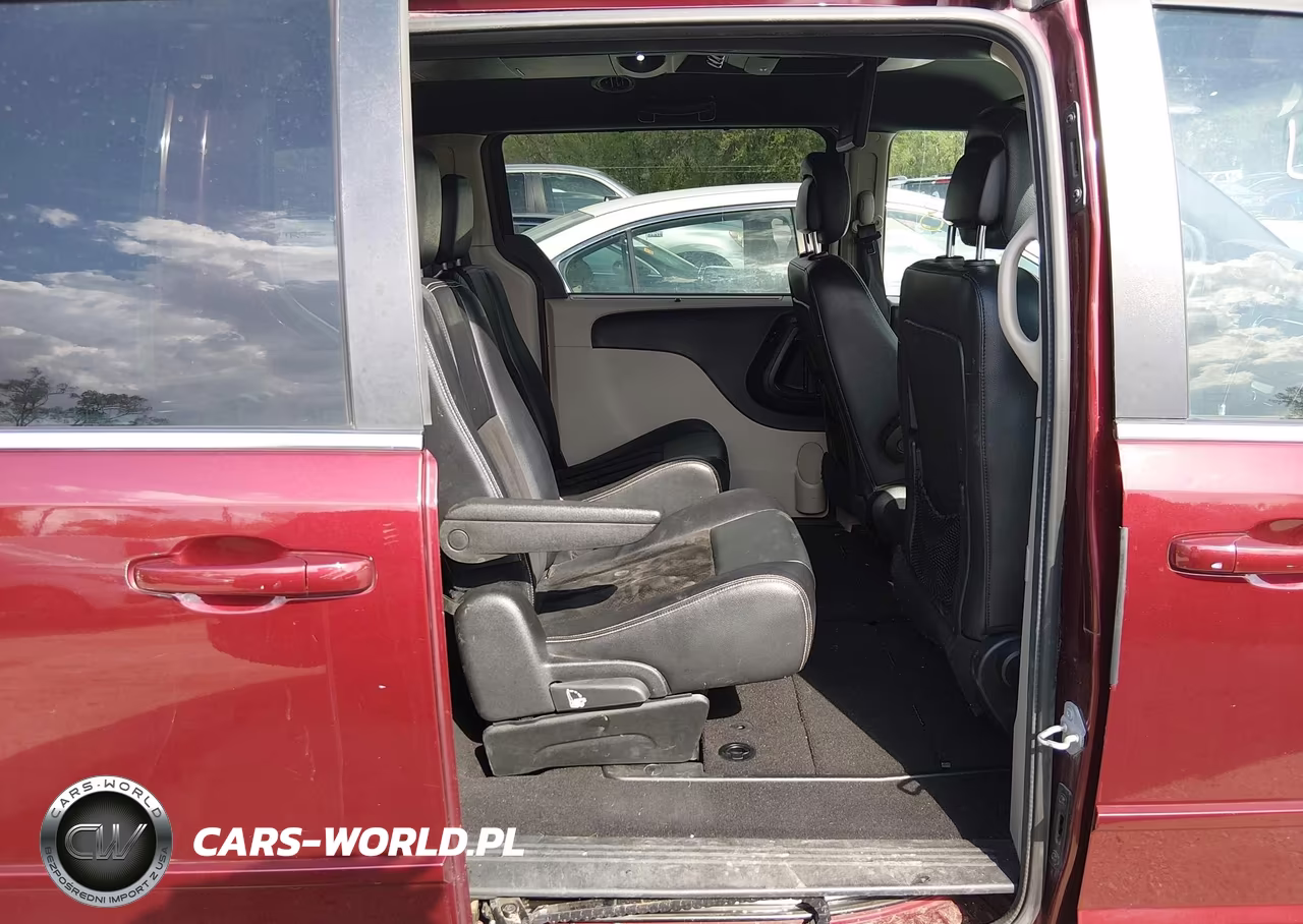 2017 Dodge Grand Caravan Sxt VIN:2C4RDGCG9HR696078 - 8