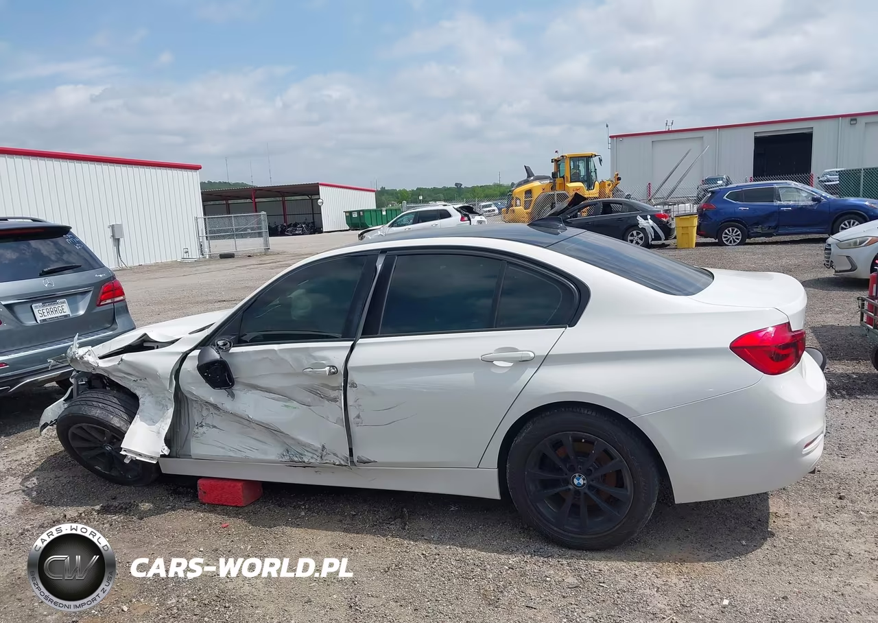 2017 BMW 320I VIN:WBA8E1G32HNU18016 - 14