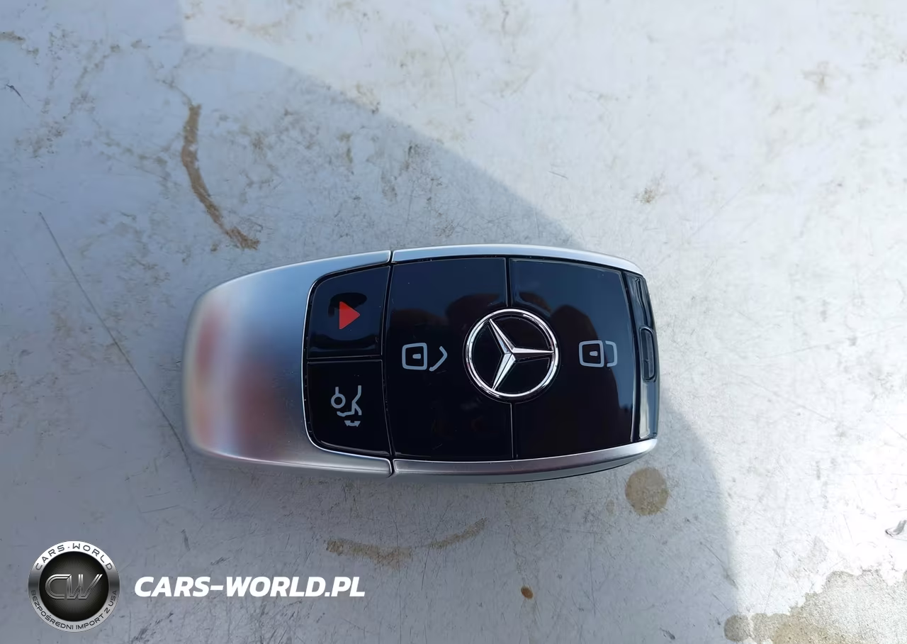 2017 Mercedes-Benz E 300 VIN:WDDZF4JB1HA083589 - 11