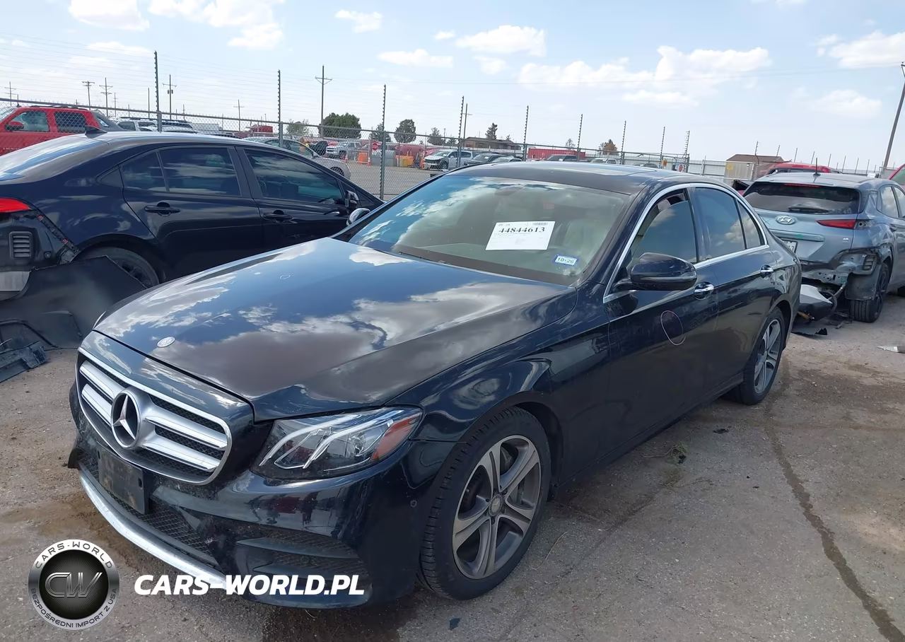 2017 Mercedes-Benz E 300 VIN:WDDZF4JB1HA083589 - 2