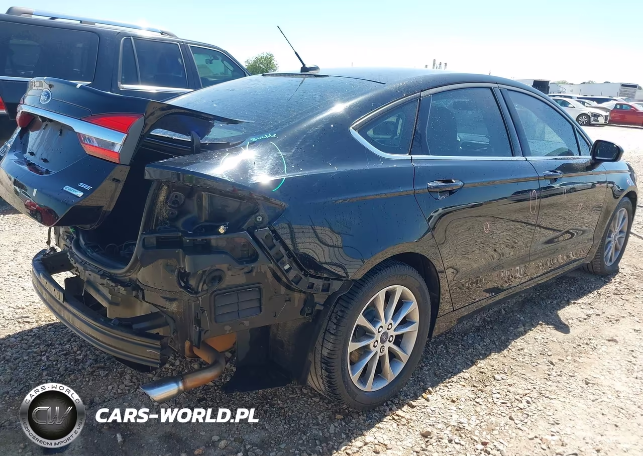 2017 Ford Fusion Se VIN:3FA6P0HD7HR196209 - 4