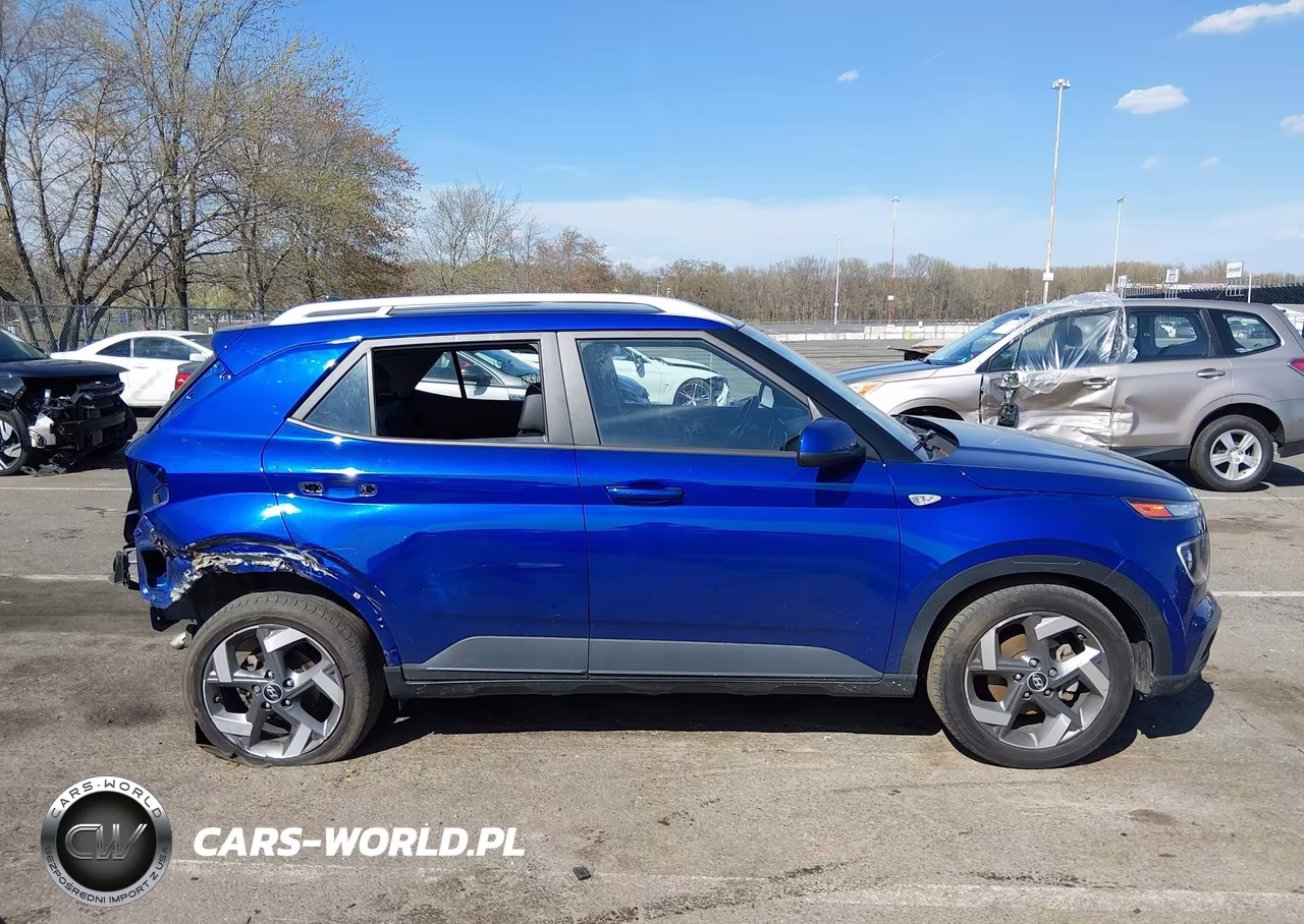 2022 Hyundai Venue Limited VIN:KMHRC8A32NU179675 - 13