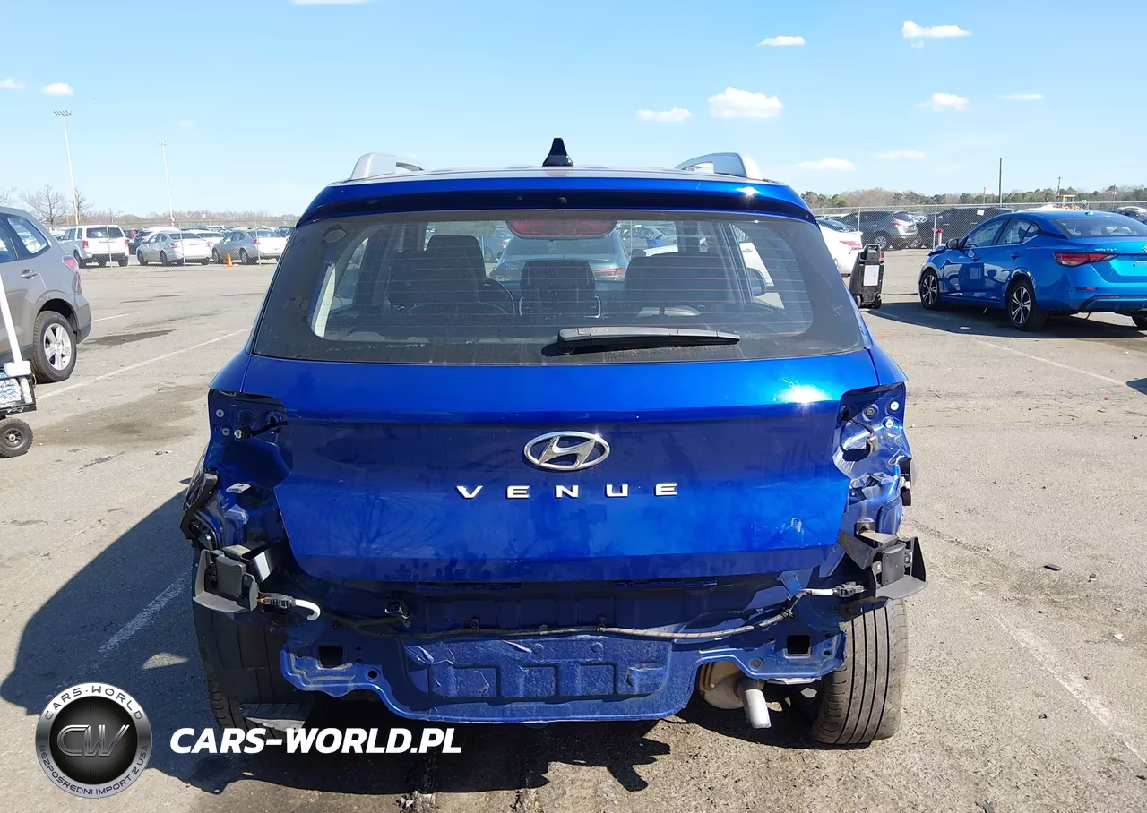 2022 Hyundai Venue Limited VIN:KMHRC8A32NU179675 - 16
