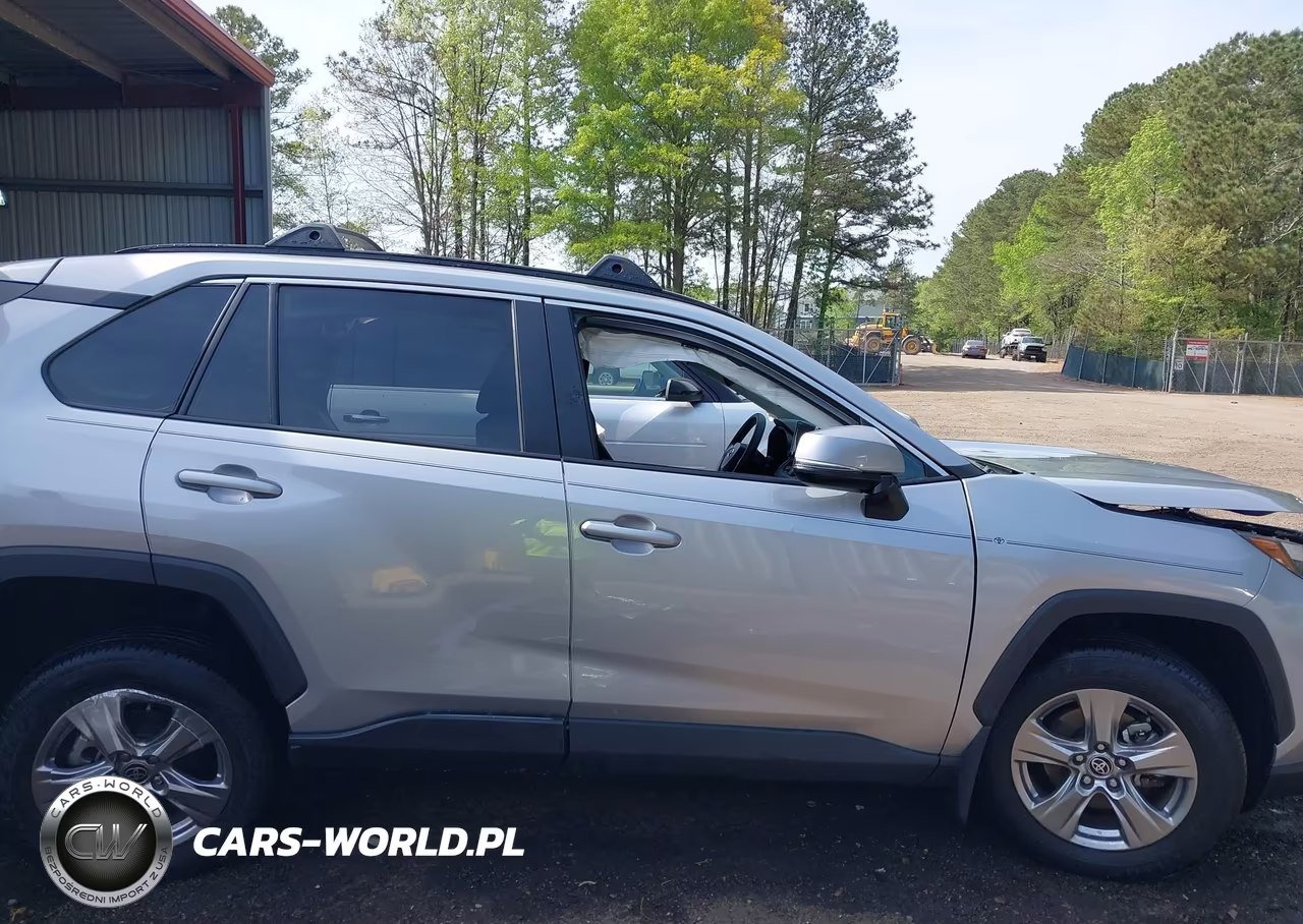 2024 Toyota Rav4 Xle VIN:2T3P1RFV8RC424927 - 13